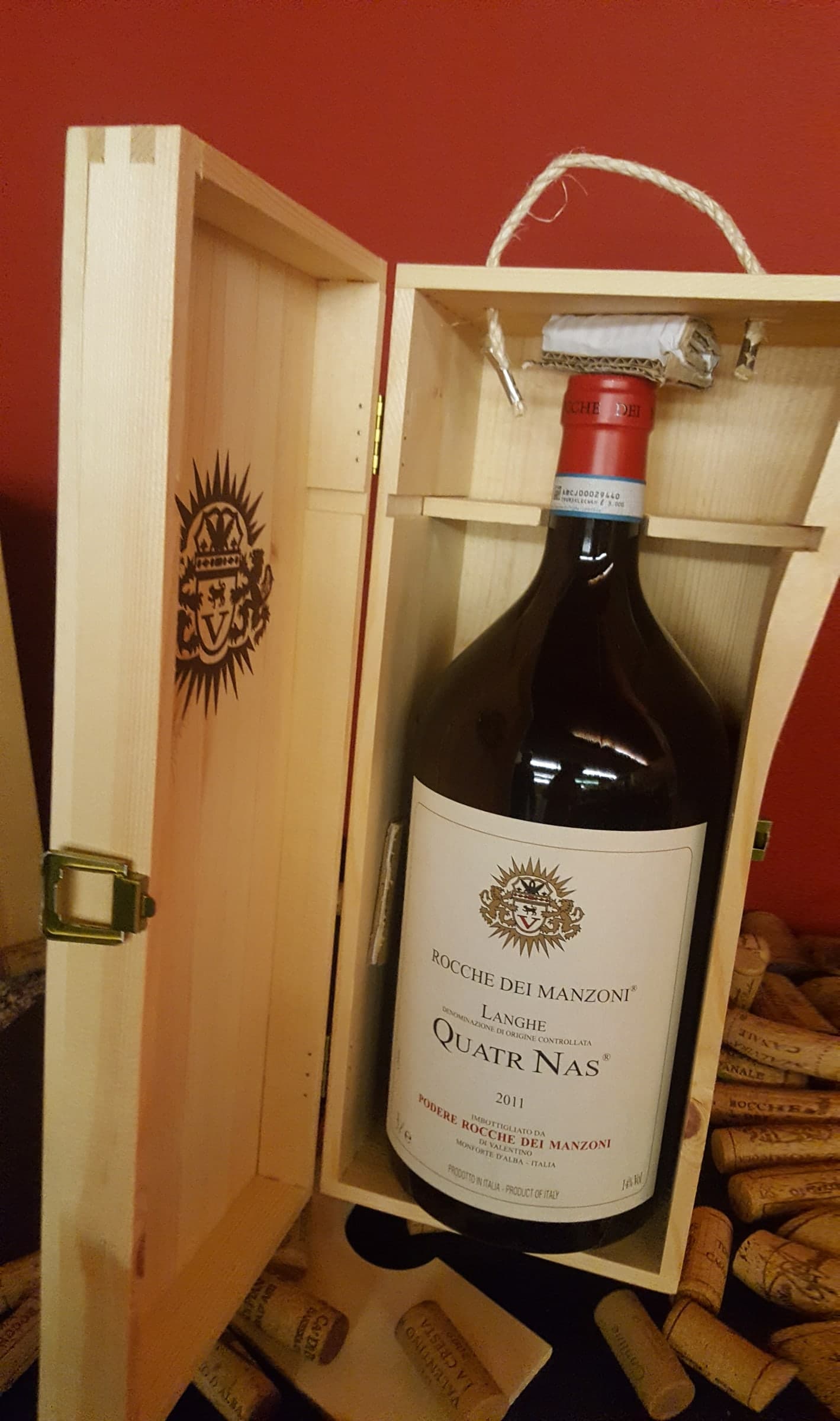 Quatr Nas von Rocche dei Manzoni, Doppelmagnum 3 l, weitere Ansicht
