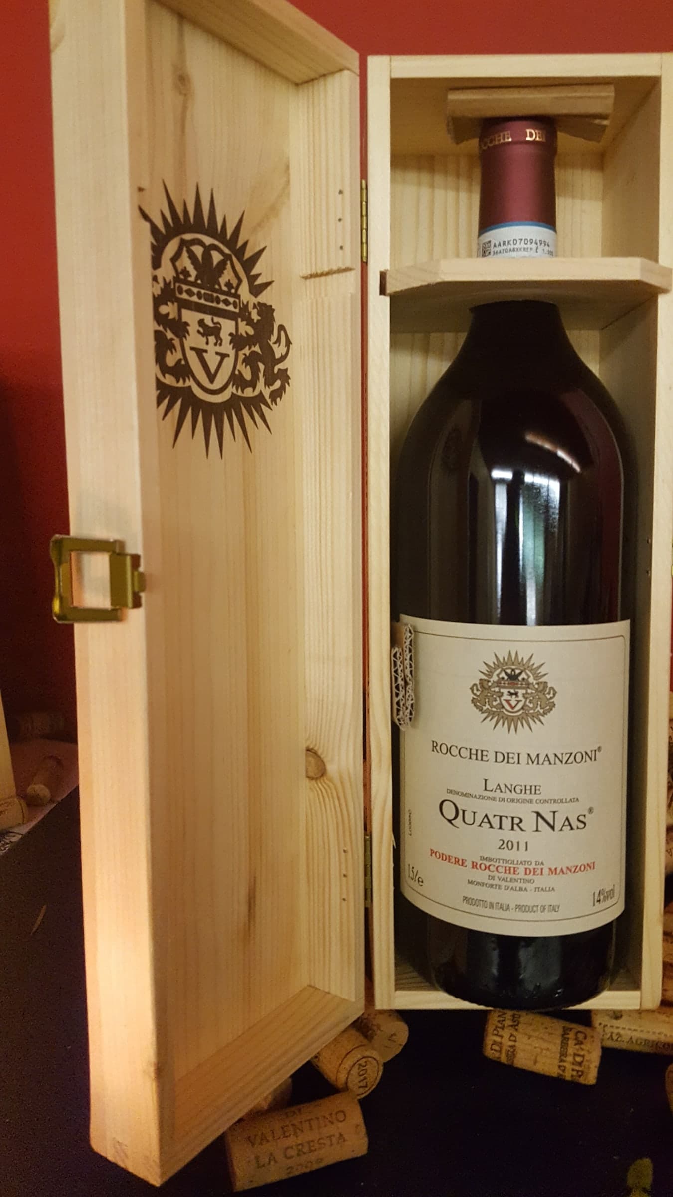 Langhe Quatr Nas von Rocche dei Manzoni, Magnum 1,5 l, weitere Ansicht