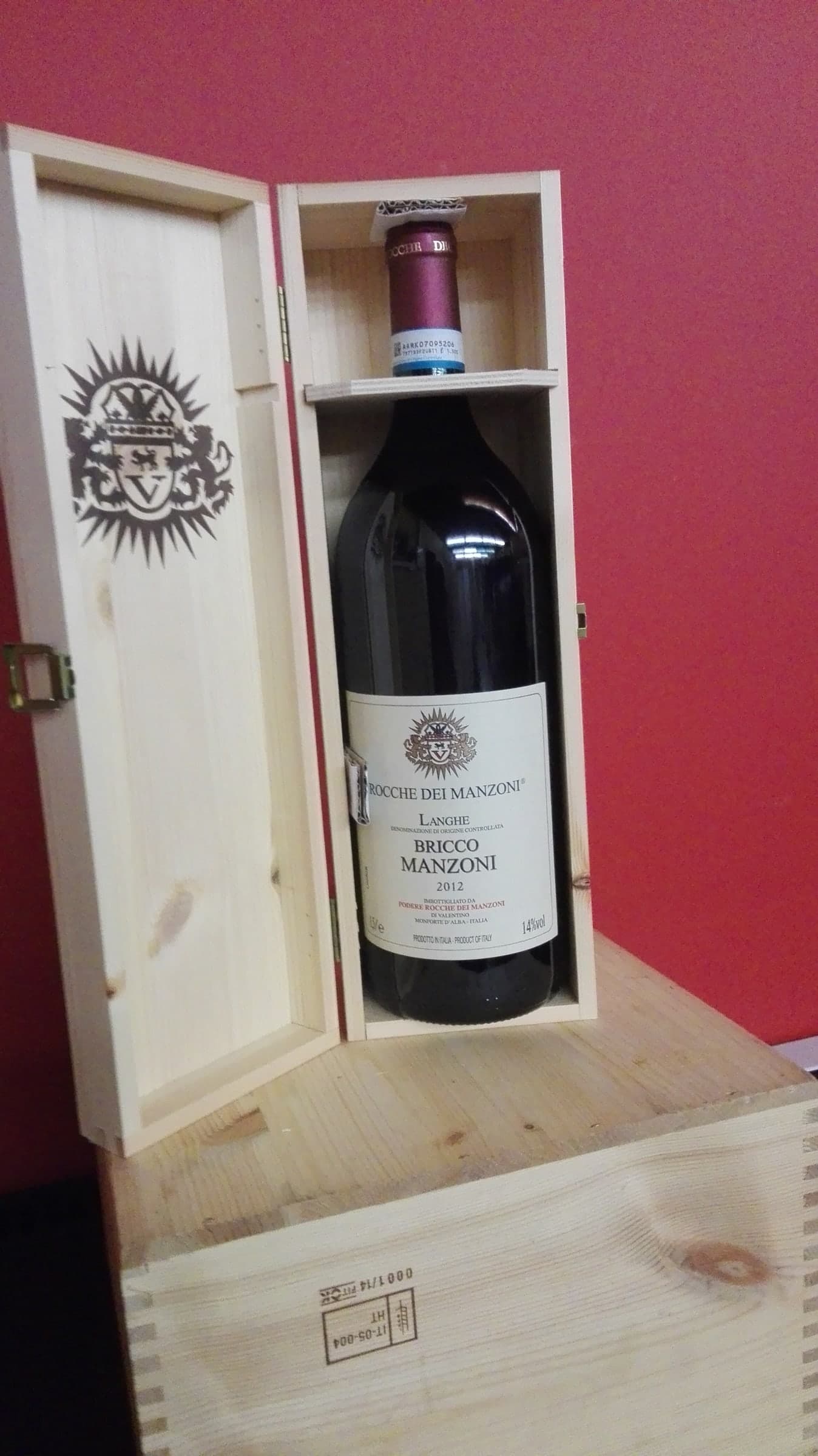 Bricco Manzoni von Rocche dei Manzoni, Magnum 1,5 l, weitere Ansicht